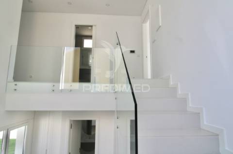 Moradia t4, quinta de valadares