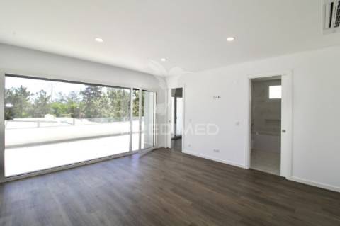 Moradia t4, quinta de valadares