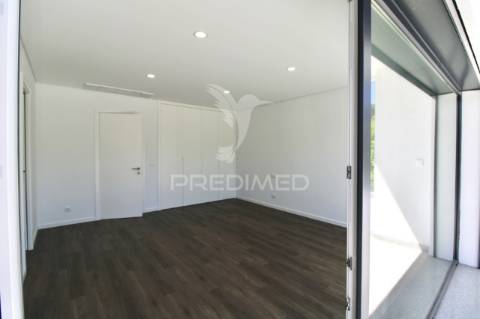 Moradia t4, quinta de valadares