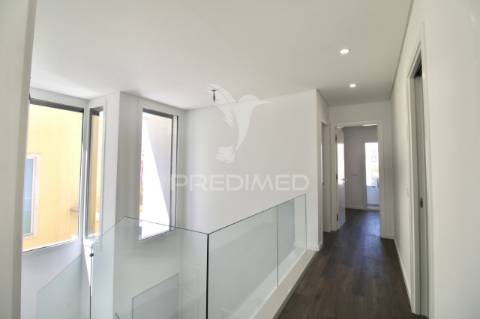 Moradia t4, quinta de valadares