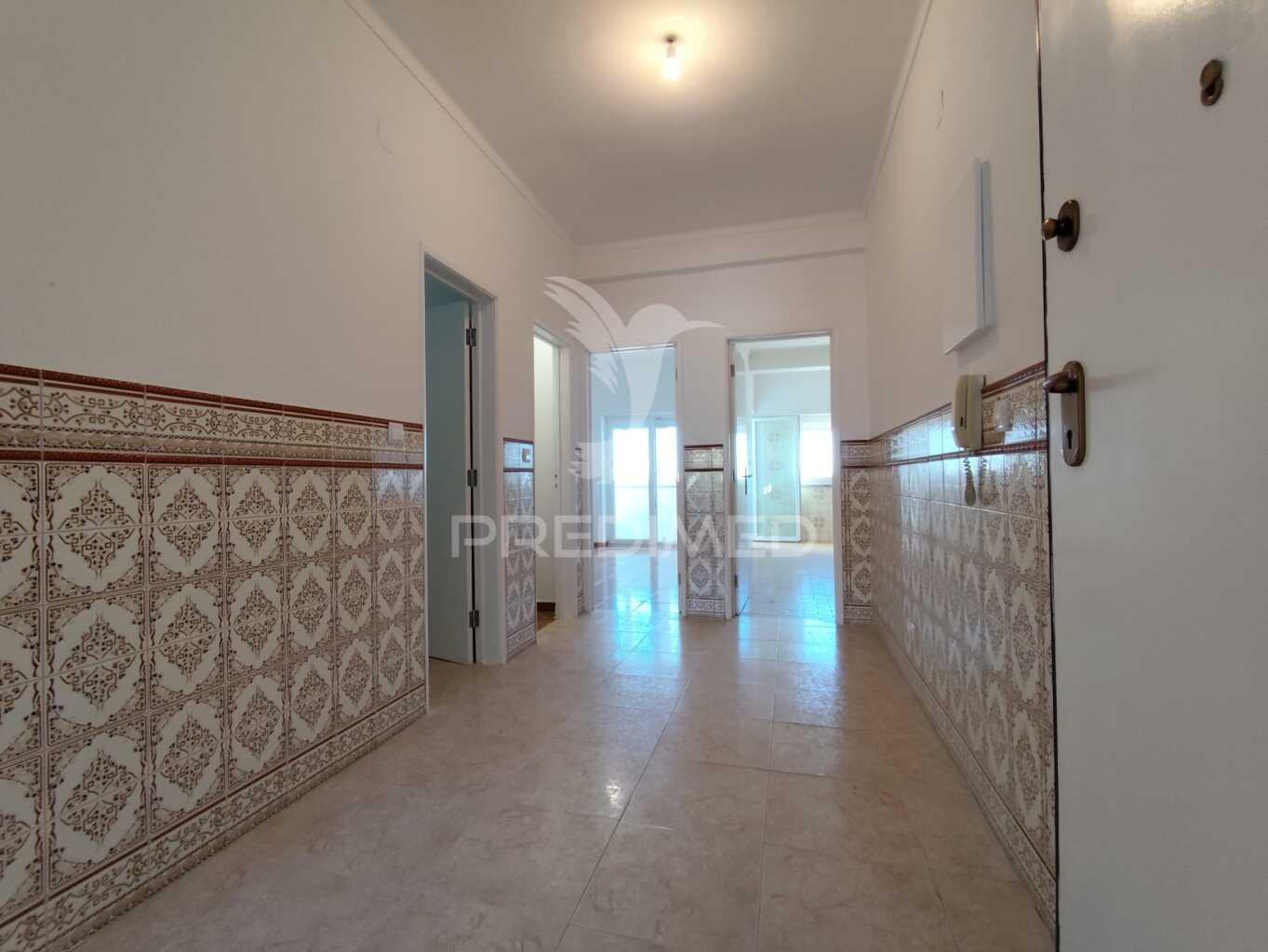 Apartamento t2 vale da amoreira