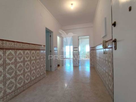 Apartamento t2 vale da amoreira