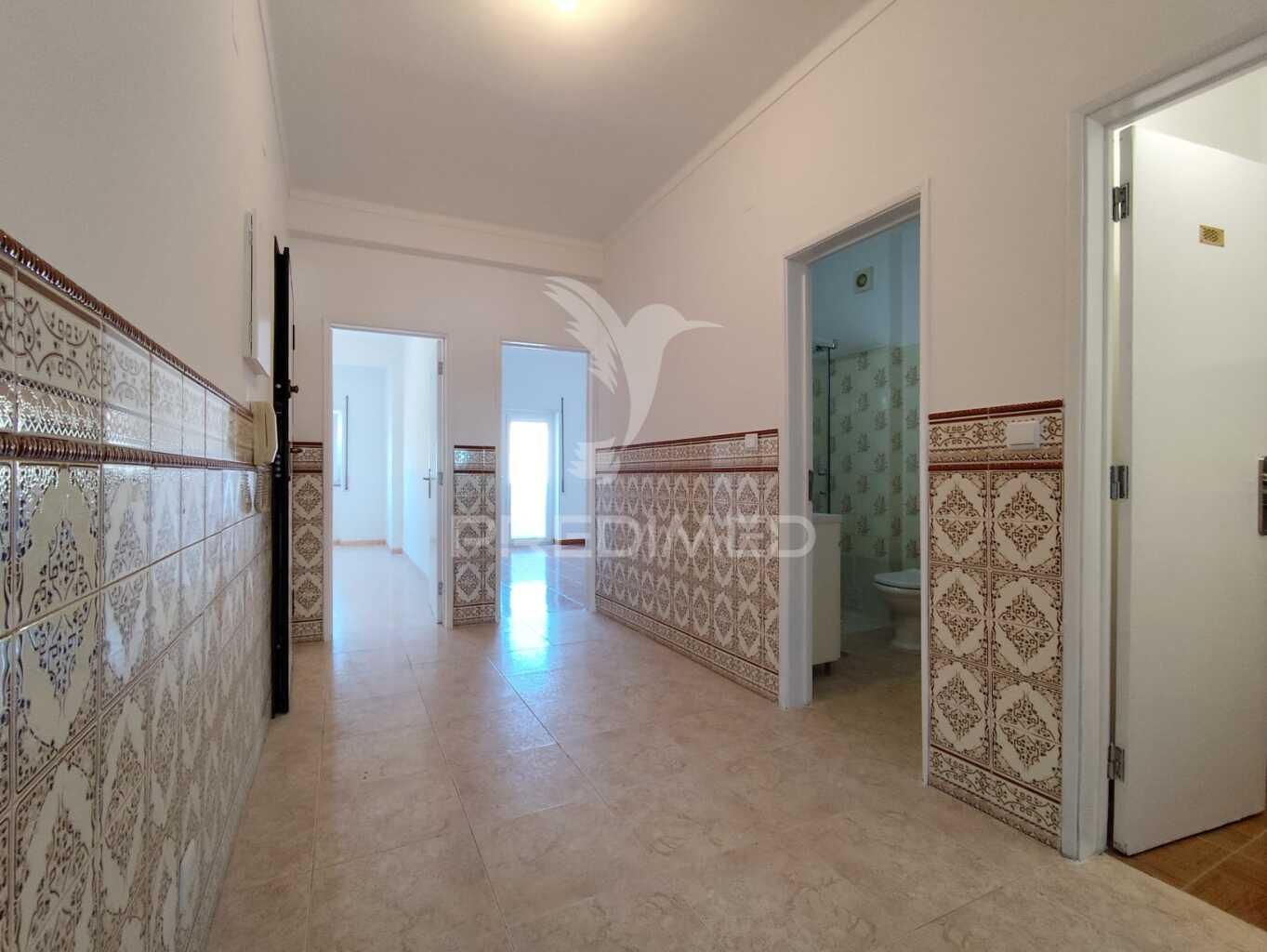 Apartamento t2 vale da amoreira