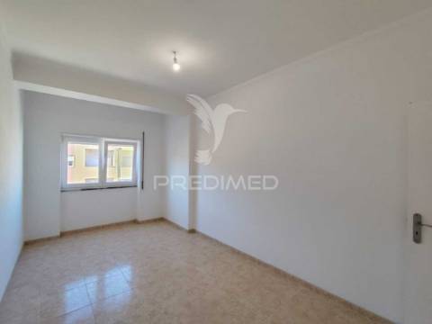 Apartamento t2 vale da amoreira