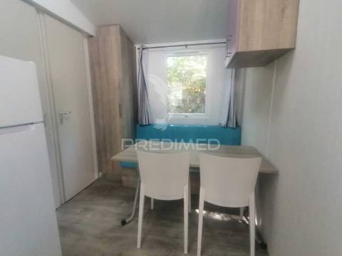 Fabulosa mobile home t2 remodelada em parque no pinhal novo