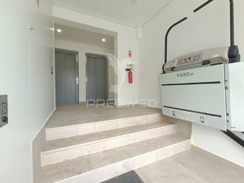 Apartamento t2 duplex novo em amora