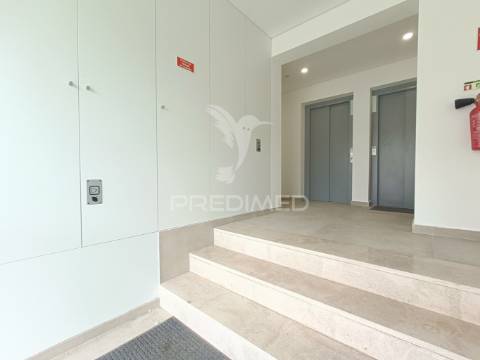 Apartamento t2 duplex novo em amora