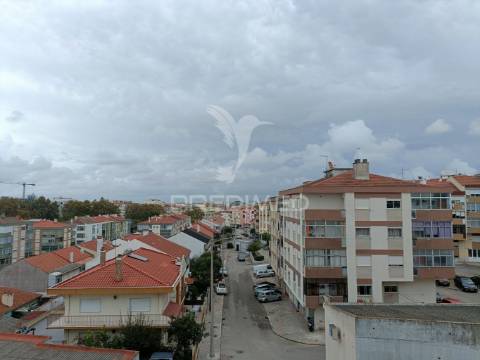Apartamento t2 duplex novo em amora