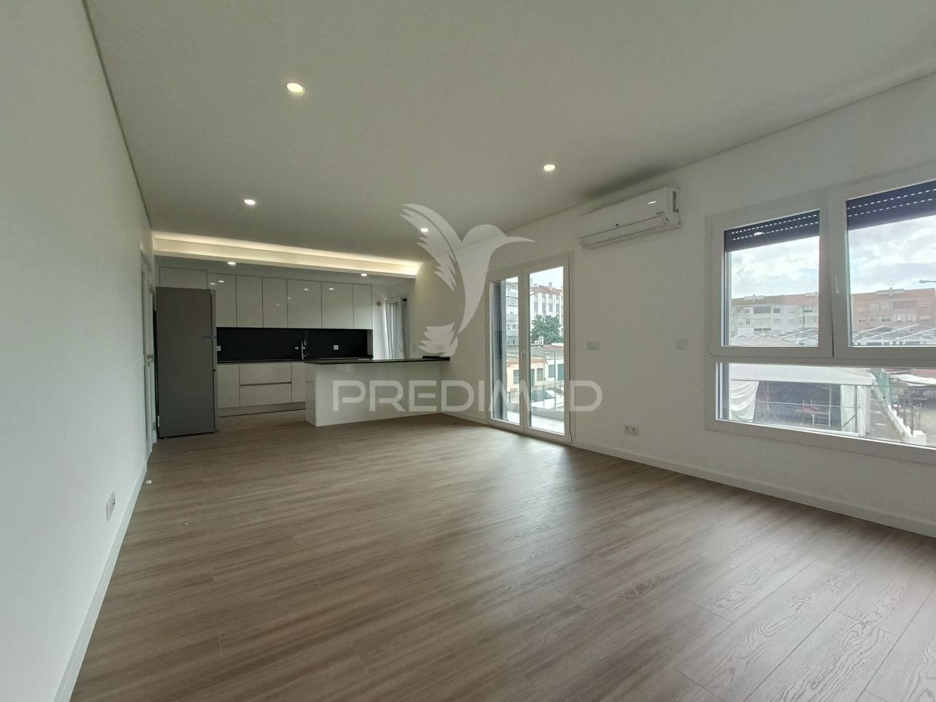 Apartamento t3 novo em amora