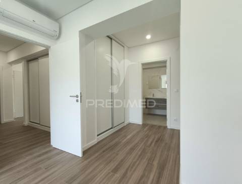 Apartamento t3 novo em amora
