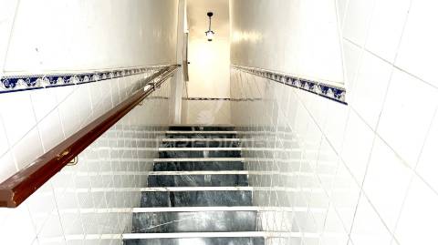 Dois apartamentos pelo preço de um no centro histórico de setúbal