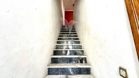 Dois apartamentos pelo preço de um no centro histórico de setúbal