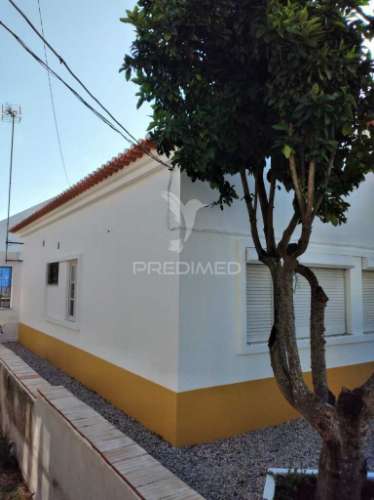Moradia t2 recuperada em santiago do cacém