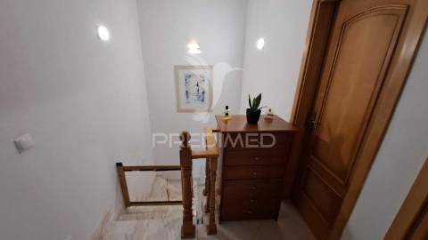 Moradia  t3 com garagem e piscina em alhos vedros