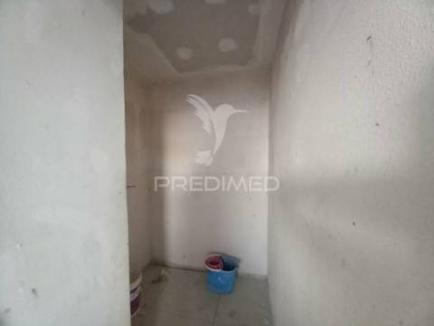 T2 totalmente remodelado na cidade sol
