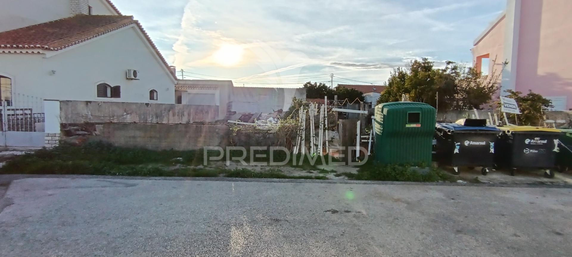 Terreno urbano de 200m2 em vale do grou, alhos vedros