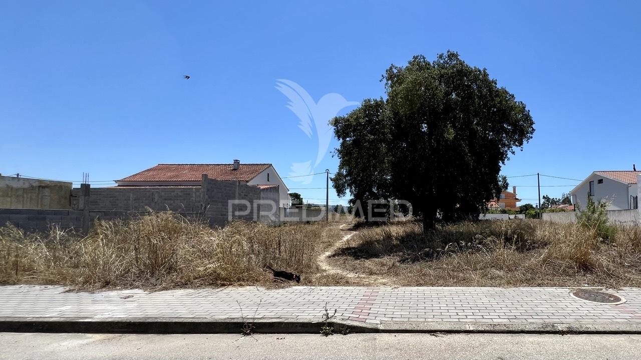 Terreno urbano de 314m2 na quinta da marquesa i