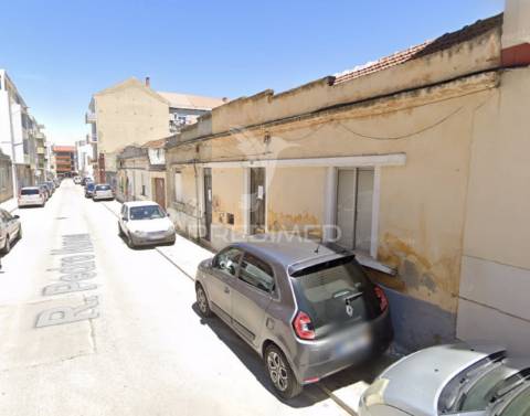 Terreno urbano com projeto aprovado para prédio