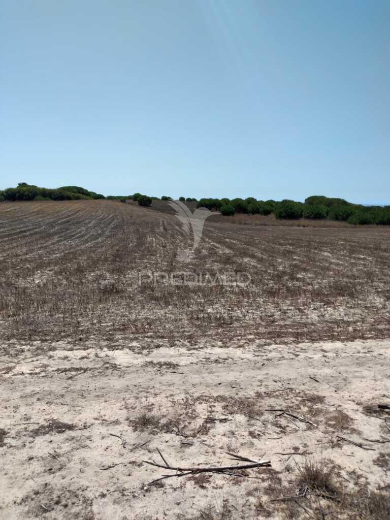 Terreno rústico de 7.200m2 em porto corvo