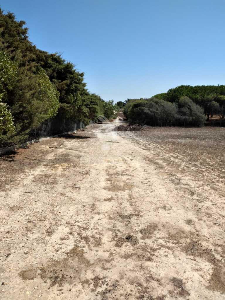 Terreno rústico de 7.200m2 em porto corvo