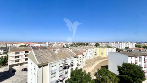 T3 de 86m2 no vale de amoreira, baixa da banheira