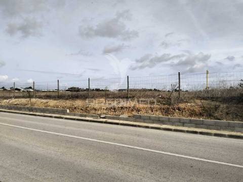 Terreno urbano com 315m2 na quinta da marquesa i e iii