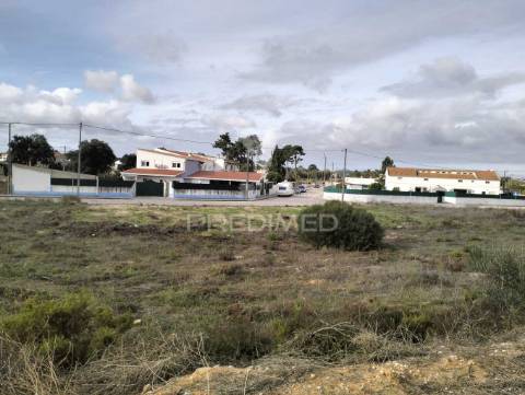 Terreno urbano com 315m2 na quinta da marquesa i e iii