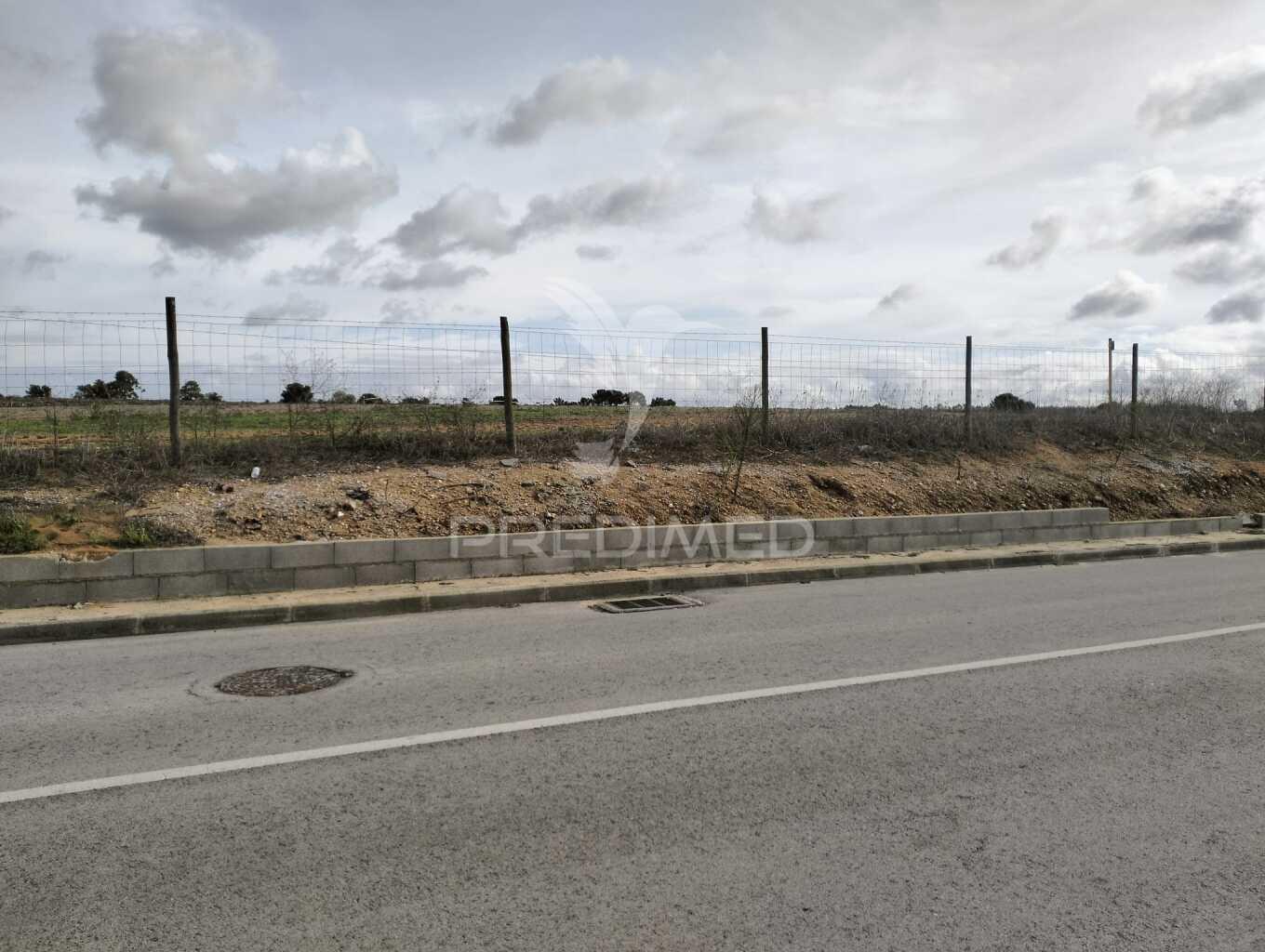 Terreno urbano com 315m2 na quinta da marquesa i e iii