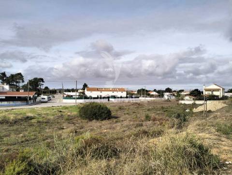 Terreno urbano com 315m2 na quinta da marquesa i e iii