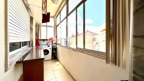 T3  com varandas na baixa da banheira
