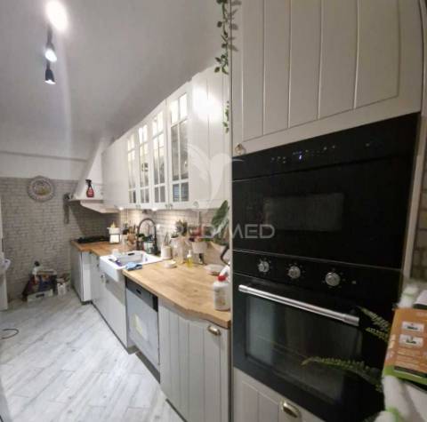 Fantástico andar de  moradia t3 c/garagem