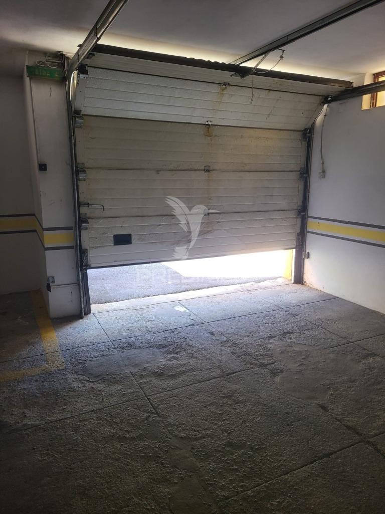 Investidor  excelente rentabilidade lugar de garagem  já arrendado