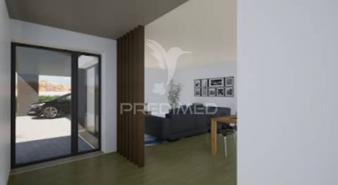 Terreno plano com projeto aprovado em são miguel do souto e mosteirô – santa maria da feira