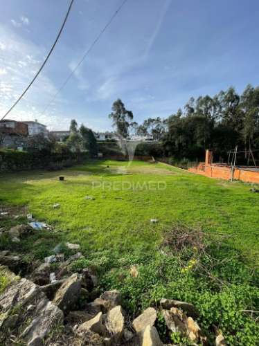 Terreno plano com projeto aprovado em são miguel do souto e mosteirô – santa maria da feira