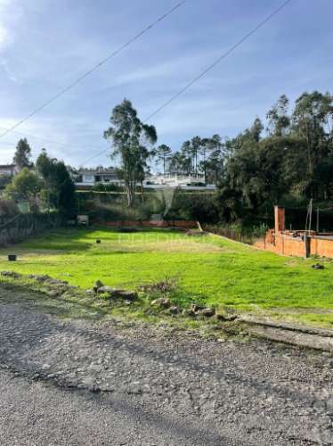 Terreno plano com projeto aprovado em são miguel do souto e mosteirô – santa maria da feira