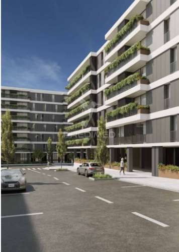 Apartamento t1+1 com varanda e lugar de garagem na prelada