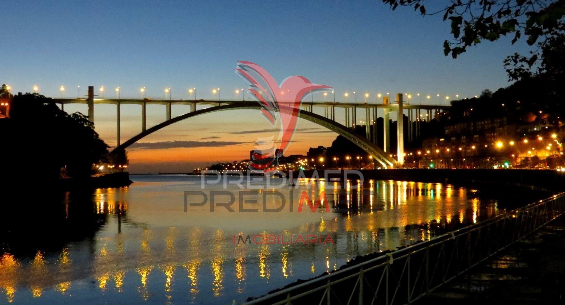 T3 vistas de rio com licença para al
