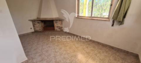 Fernao ferro t6 - moradia isolada-garagem