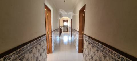 Fernao ferro t6 - moradia isolada-garagem
