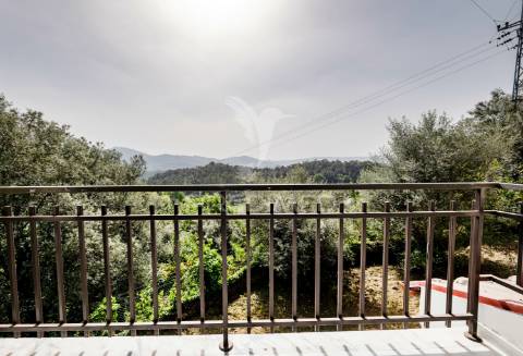 Moradia t3 com quintinha - vilela, amares