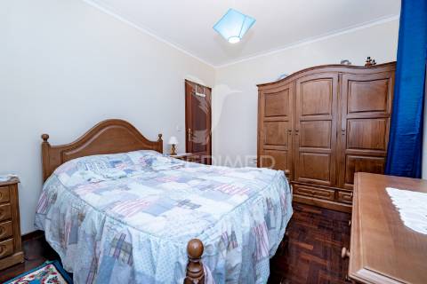 Moradia t3 com quintinha - vilela, amares