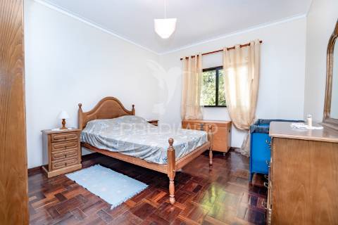 Moradia t3 com quintinha - vilela, amares