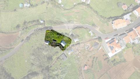 Terreno misto com casa antiga  - santana - madeira