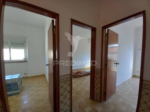 T3 - 4 ass. fogueteiro - seixal - remodelação