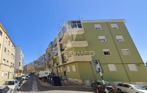 T3 - 4 ass. fogueteiro - seixal - remodelação