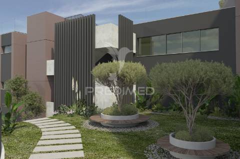 Apartamento t2 com jardim e piscina privada