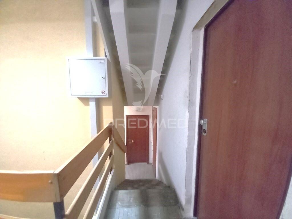 Apartamento t3-4 assoalhadas-miratejo-corroios