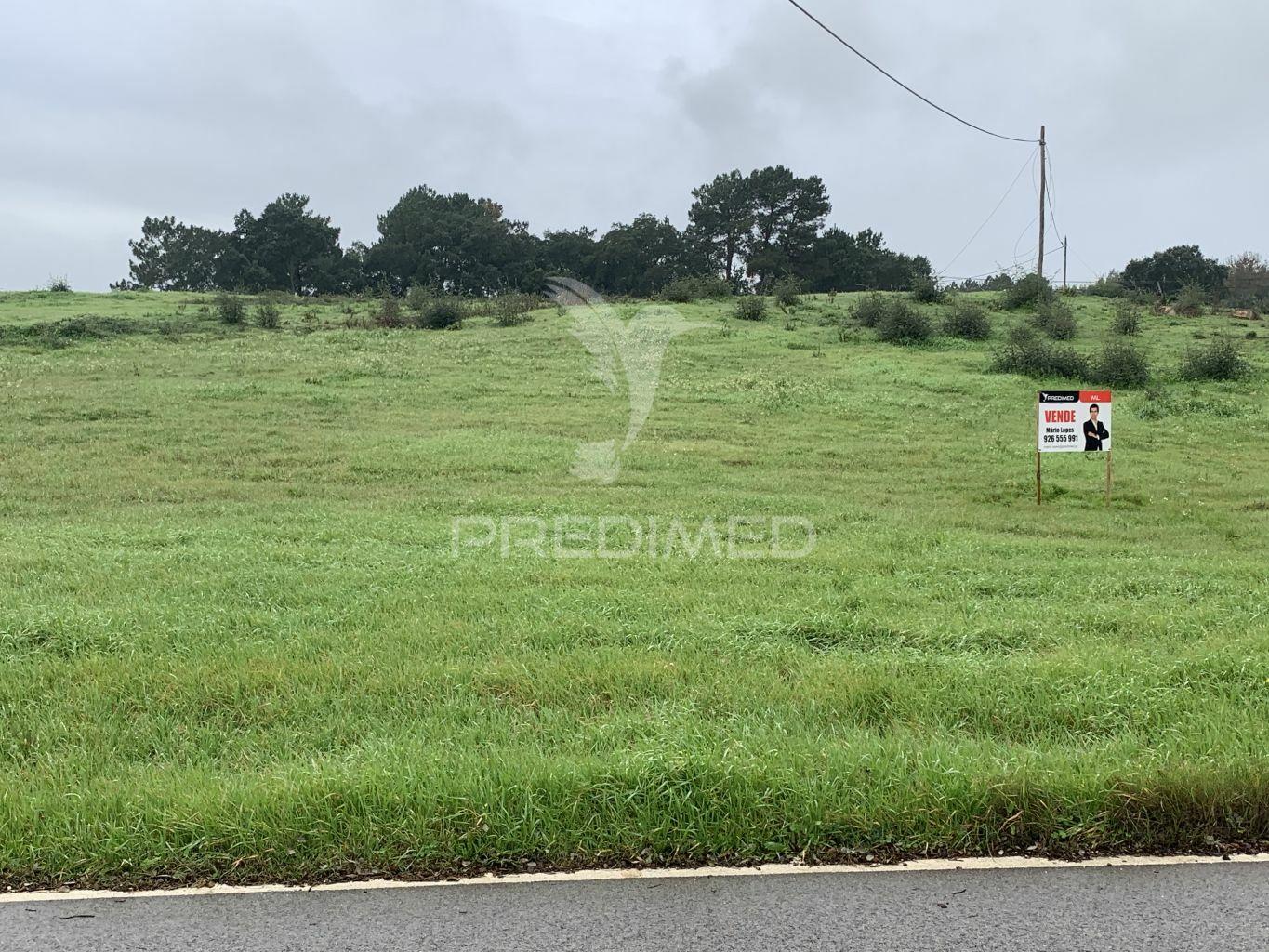 Terreno com viabilidade de construção para 29 fogos