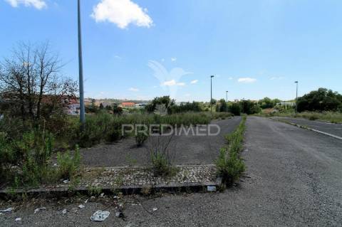 Santarém - lotes de prédio em urbanização de referência