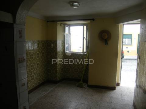 Casa antiga t2